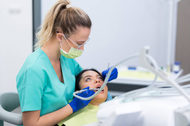 Best Emergency Dental Care for Broken or Chipped Teeth in Oblong, IL